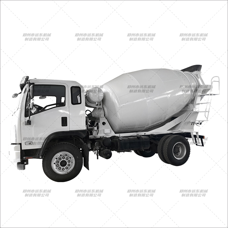 7方混凝土搅拌罐车(图1) 7方混凝土搅拌罐车(图1)